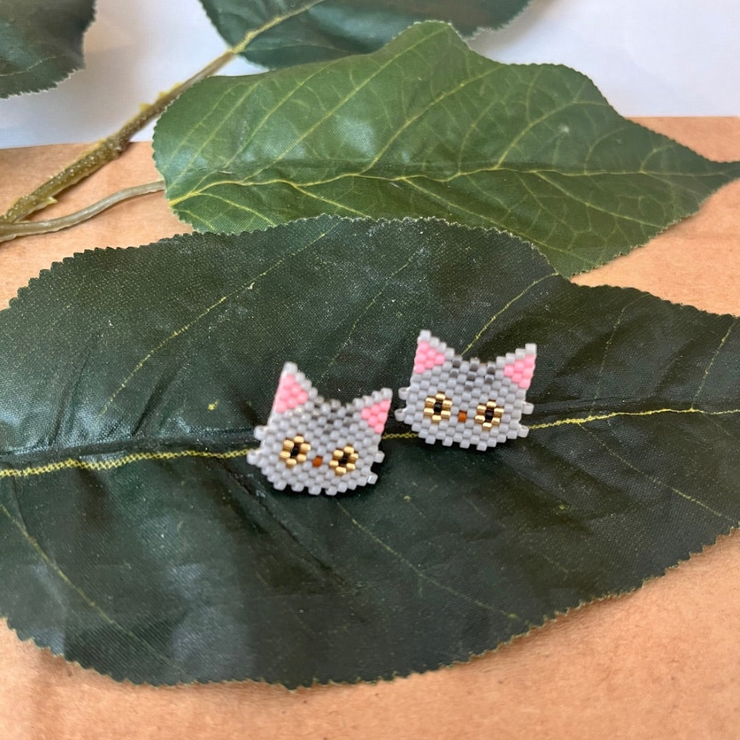 Handmade with Miyuki beads, these earrings are lightweight and comfortable to wear. Bronze stud with gold plating