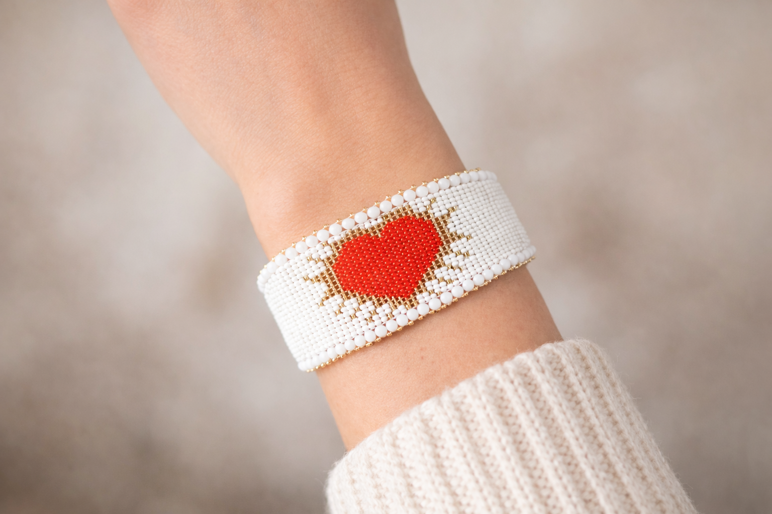 Handmade Beads Large Heart Bracelet